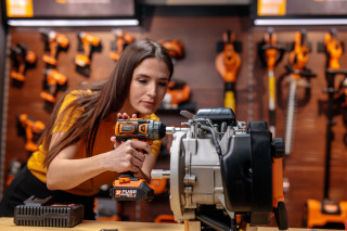 Fuse akumulatorski brushless udarni odvrtač VLP 5320 