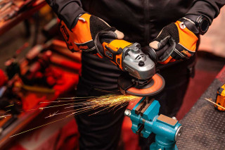Fuse akumulatorska brushless ugaona brusilica VLP 4520 