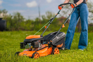 Motorna kosačica Villager Atlas 3010 T 