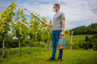 Akumulatorska prskalica Villager BS 8 