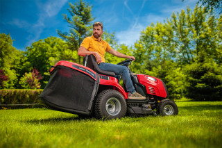 Traktor kosačica AGM LTM 86-25 
