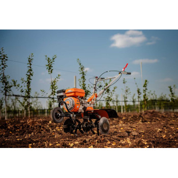 Motorni kultivator Villager Prime VTB 8421 