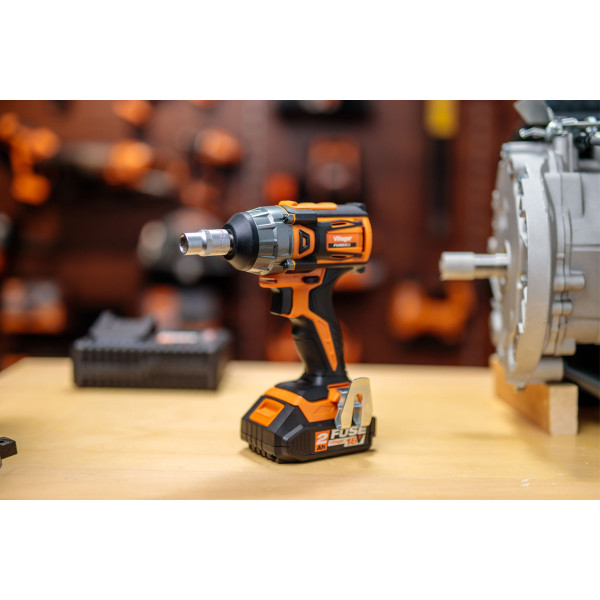 Fuse akumulatorski brushless udarni odvrtač VLP 5320 