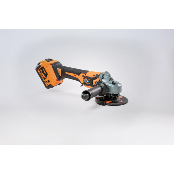 Fuse akumulatorska brushless ugaona brusilica VLP 4520 