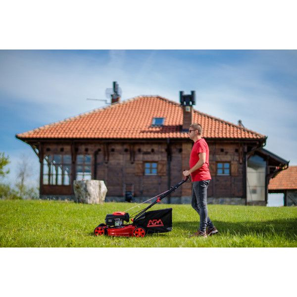 Motorna kosačica AGM 4619 