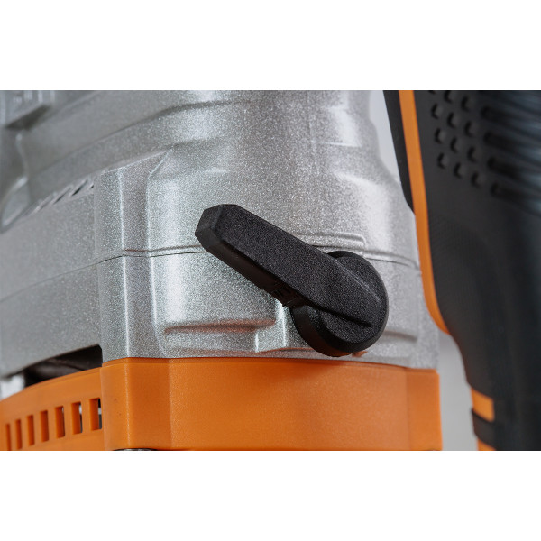 FUSE akumulatorski brushless  čekić VPL 0420 