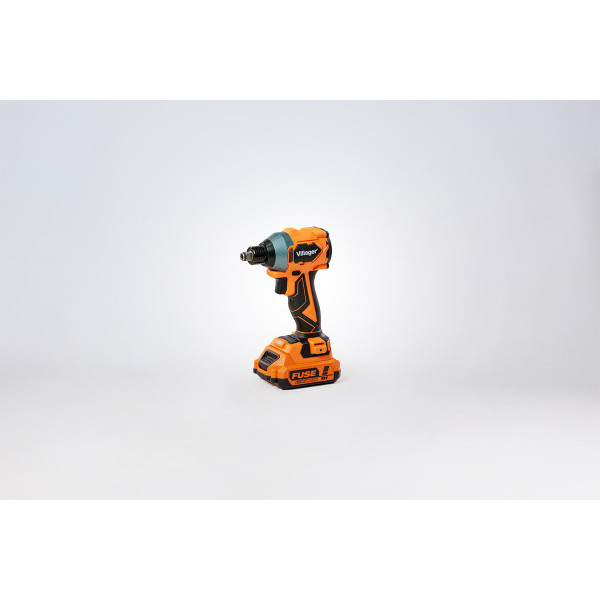 FUSE set bušilica VLP 5121 + odvrtač VLP 6420, baterija 1x2,0Ah,1x4,0Ah, punjač 2,4A 